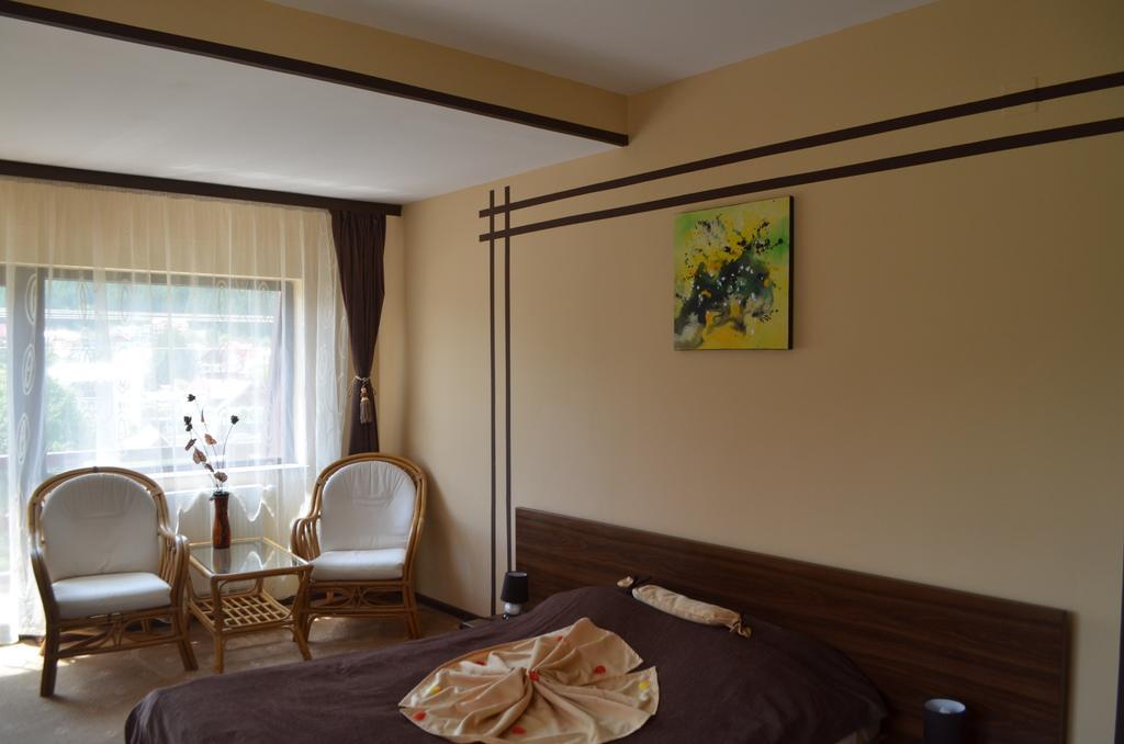 Hotel Magic Club Buşteni Pokój zdjęcie