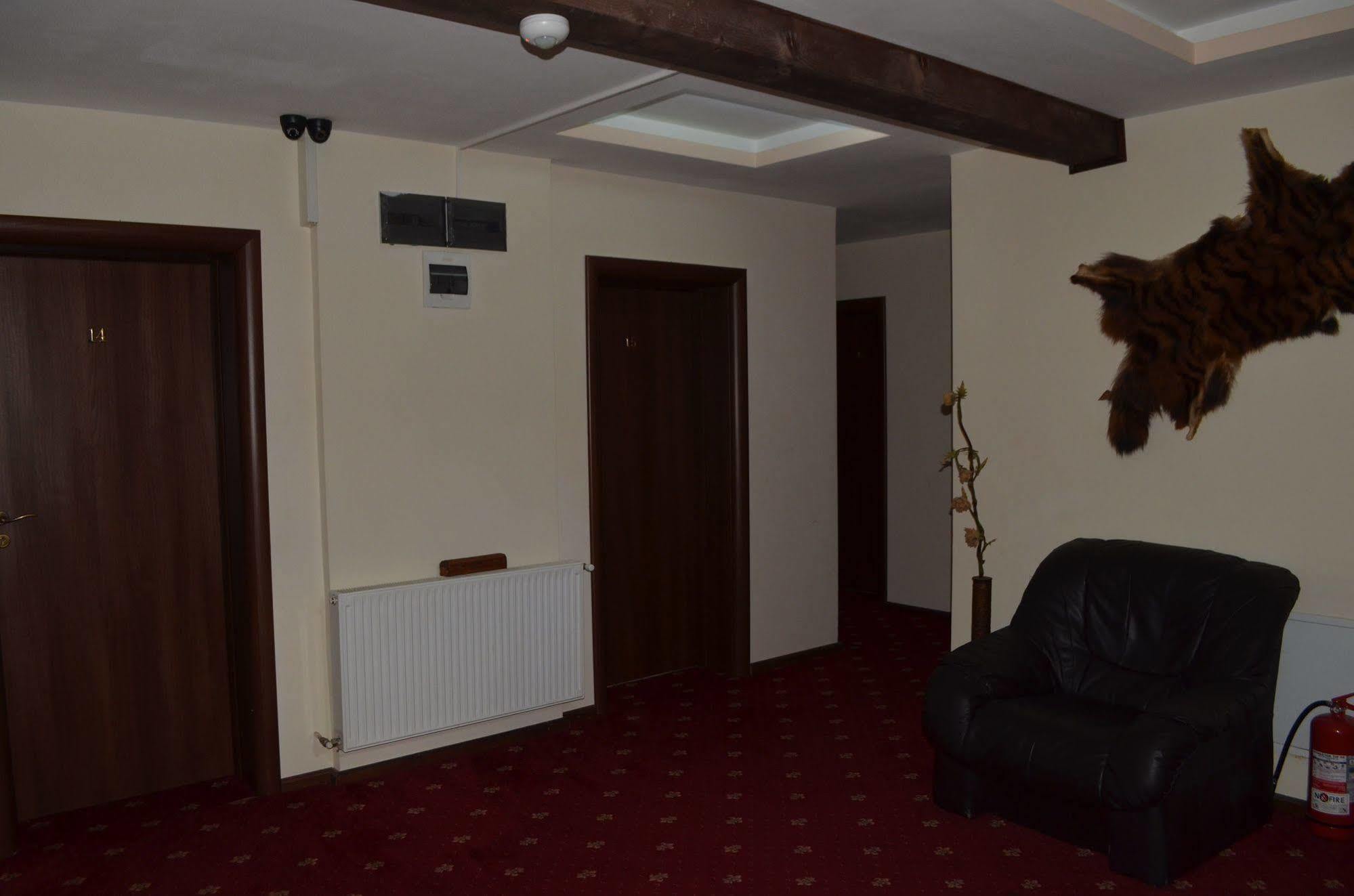 Hotel Magic Club Buşteni Zewnętrze zdjęcie